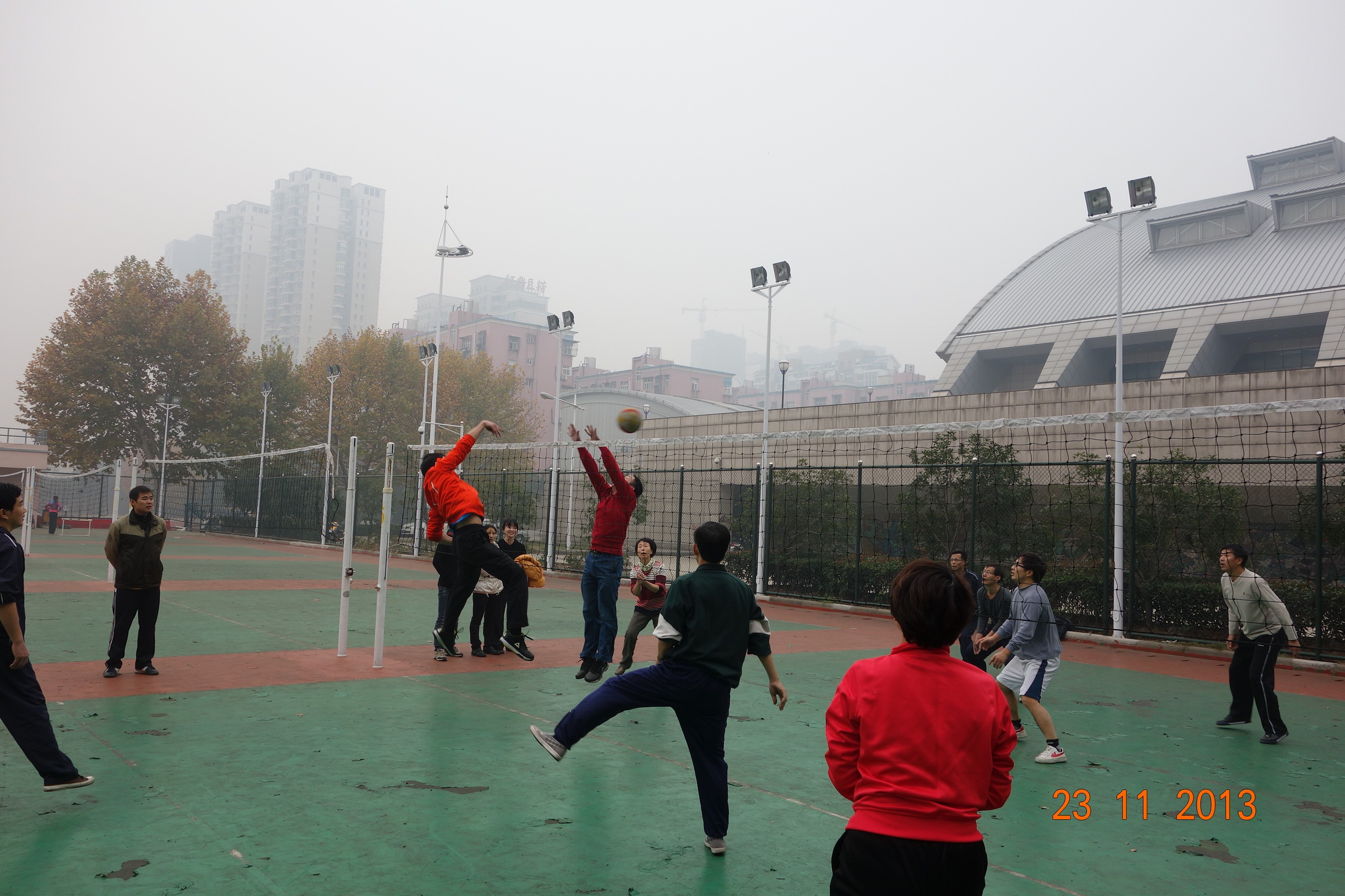 20132026世界杯官网教工排球赛5.jpg 20132026世界杯官网教工排球赛5.jpg